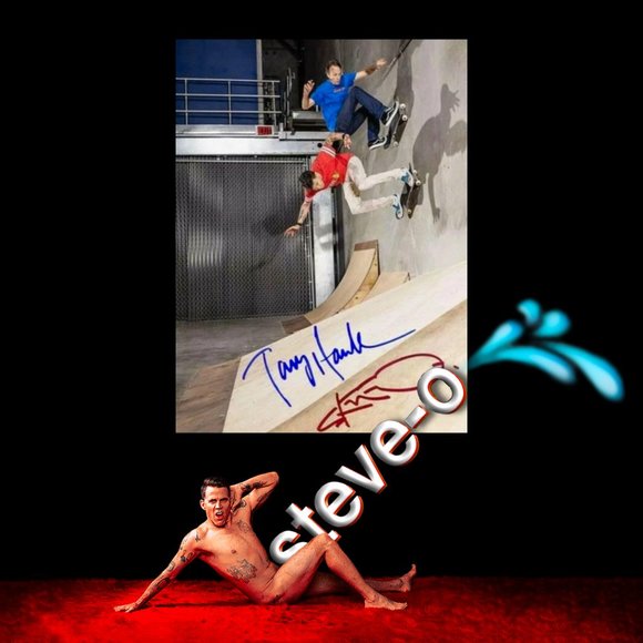 Tony Hawk & Steve-O Autographed 8 x 10 Photo - Picture 2 of 10